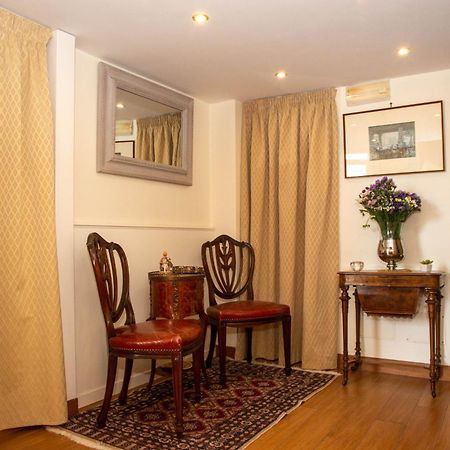 B&B Residenza Via Dei Mille Νάπολη Εξωτερικό φωτογραφία