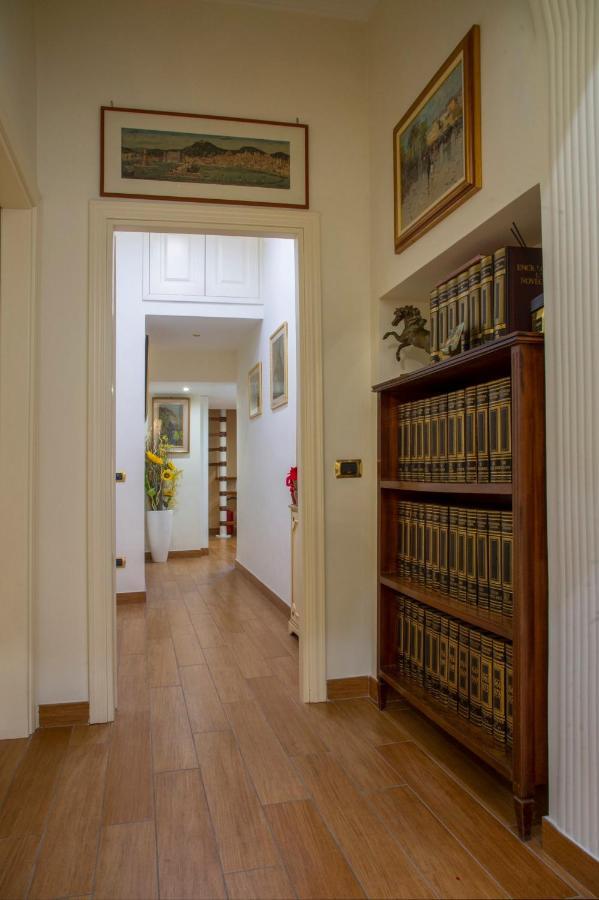 B&B Residenza Via Dei Mille Νάπολη Εξωτερικό φωτογραφία