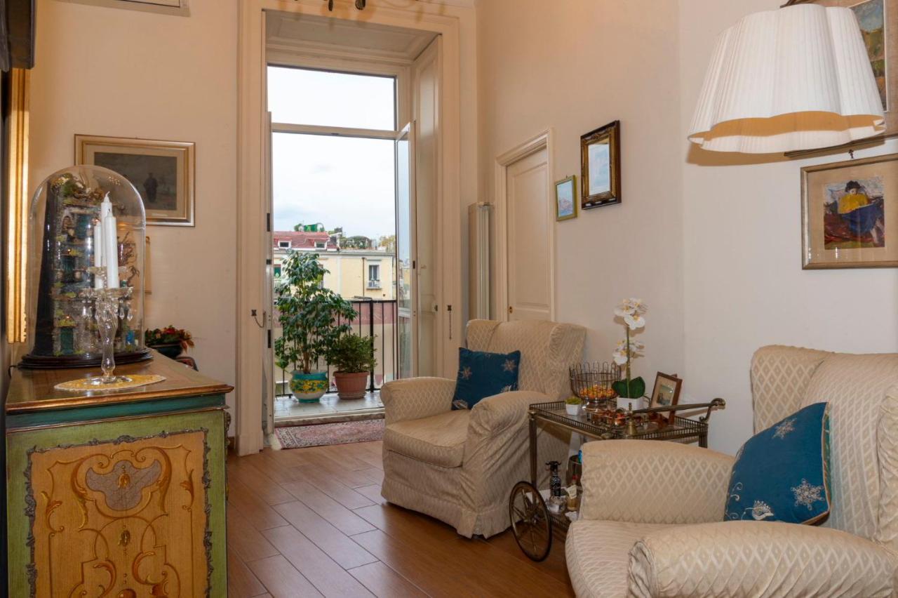 B&B Residenza Via Dei Mille Νάπολη Εξωτερικό φωτογραφία