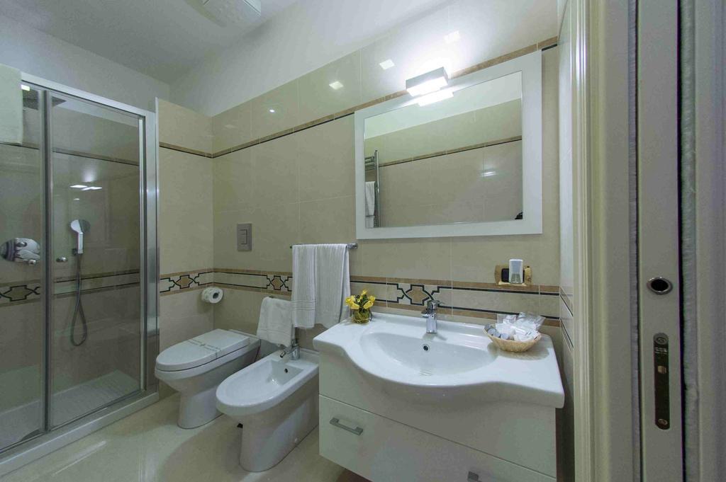 B&B Residenza Via Dei Mille Νάπολη Εξωτερικό φωτογραφία
