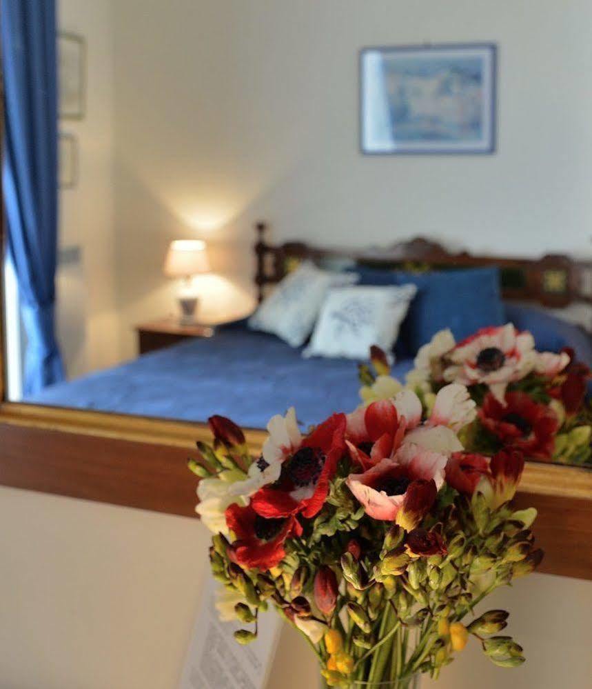 B&B Residenza Via Dei Mille Νάπολη Εξωτερικό φωτογραφία