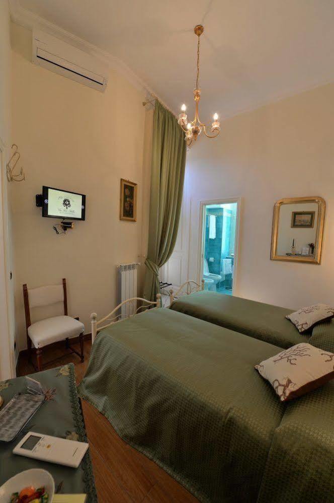 B&B Residenza Via Dei Mille Νάπολη Εξωτερικό φωτογραφία